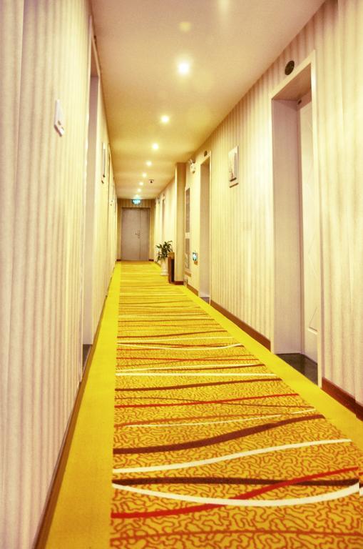 Nafee Hotel Чжэньцзян Экстерьер фото